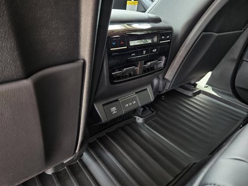 New 2026 Acura MDX FWD image 13