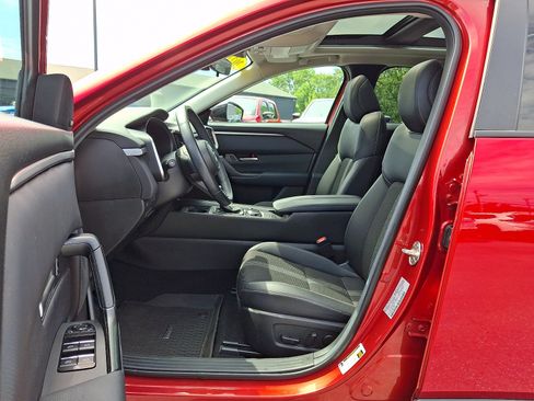 Used 2024 MAZDA CX-50 AWD 2.5 S w/ Weather Package image 15