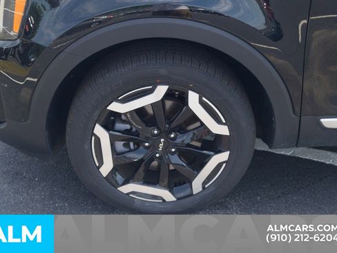 Used 2025 Kia Telluride S FWD image 15
