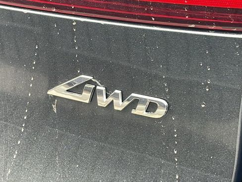 Used 2026 Genesis GV70 2.5T image 8