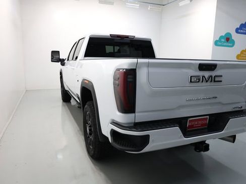 Used 2025 GMC Sierra 2500 AT4 w/ AT4 Premium Plus Package AWD/4WD image 72