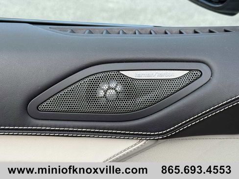 Used 2018 BMW 650i Convertible image 17