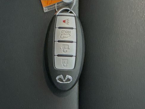 Used 2019 INFINITI QX50 Luxe w/ Navigation Package image 37