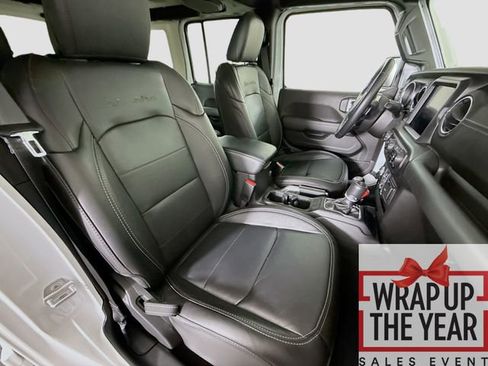 Used 2023 Jeep Wrangler Unlimited Sahara w/ Cold Weather Group image 26