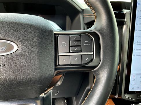 Certified 2024 Ford Expedition Platinum AWD/4WD image 12
