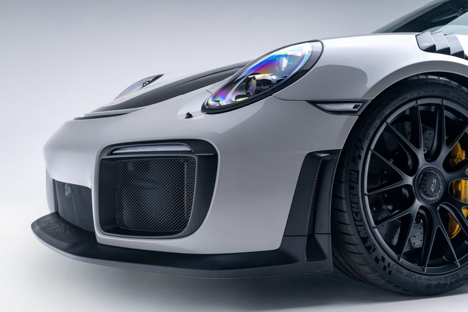 Used 2018 Porsche 911 GT2 RS RWD image 44