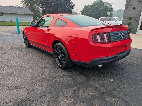 Used 2012 Ford Mustang Premium RWD image 3