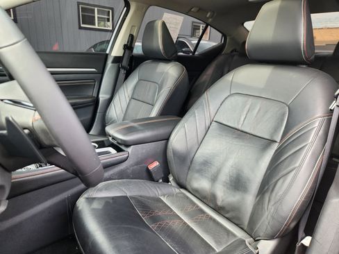 Certified 2021 Nissan Rogue Sport SV w/ Technology Package AWD/4WD image 7