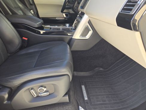 Used 2016 Land Rover Range Rover Supercharged image 16