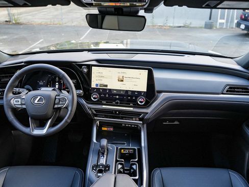 New 2026 Lexus TX 350 FWD image 12