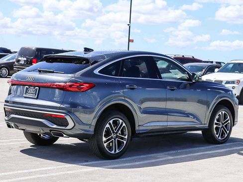 New 2026 Audi Q5 Premium AWD/4WD image 4