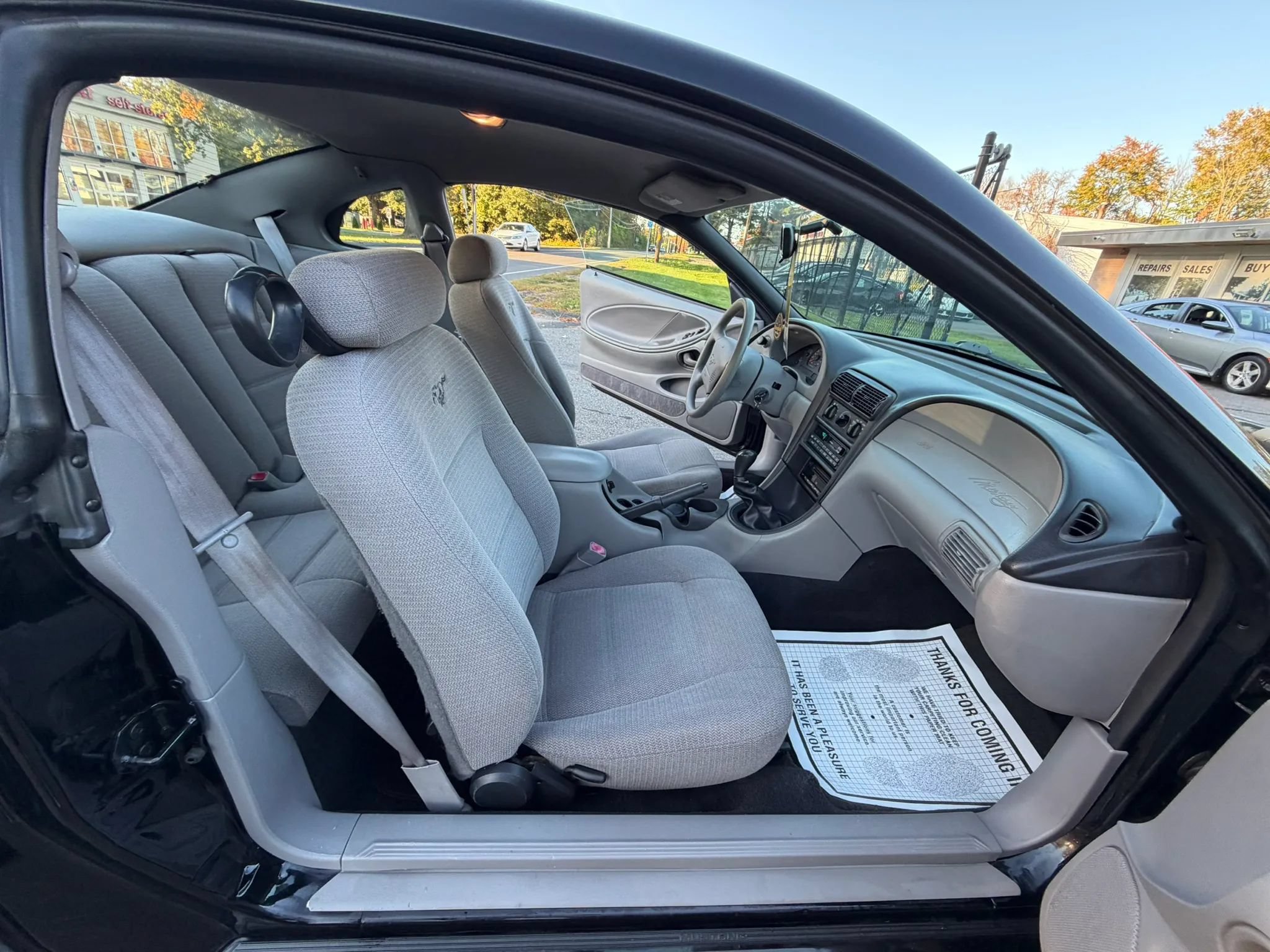 Used 1999 Ford Mustang Coupe RWD image 13