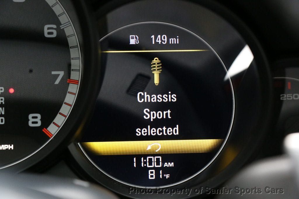 Used 2014 Porsche 911 Turbo S AWD/4WD image 40