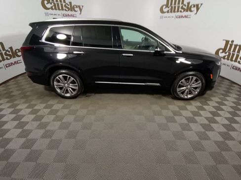 Certified 2021 Cadillac XT6 Premium Luxury AWD/4WD image 9