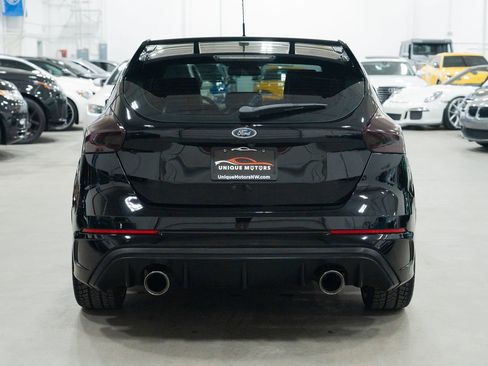 Used 2017 Ford Focus RS image 5