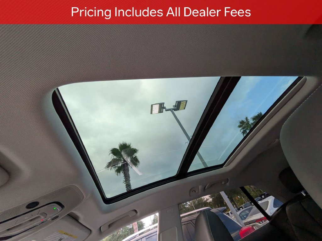 Used 2023 Audi Q8 Premium w/ Convenience Package AWD/4WD image 21