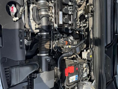 Used 2018 Honda Accord LX image 19