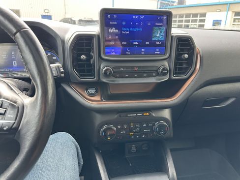 Certified 2023 Ford Bronco Sport Outer Banks w/ Tech Package image 13