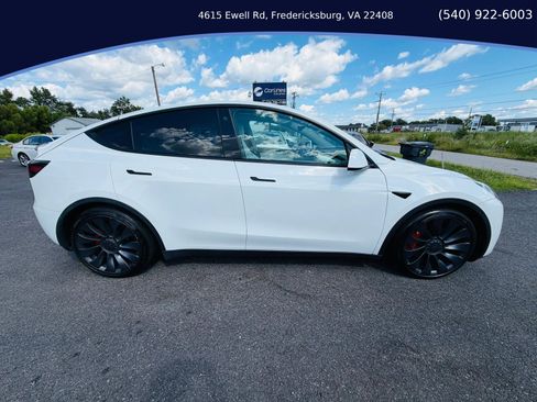 Used 2021 Tesla Model Y Performance AWD/4WD image 7