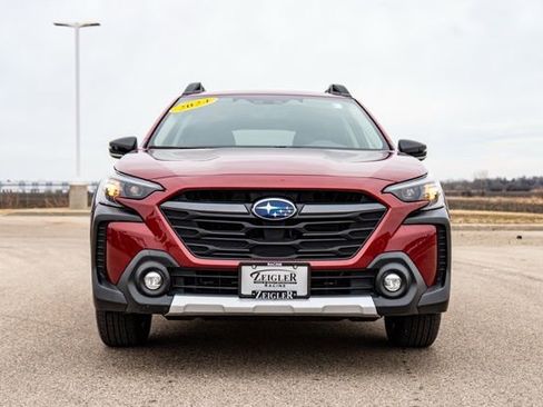 Used 2024 Subaru Outback Limited XT image 2