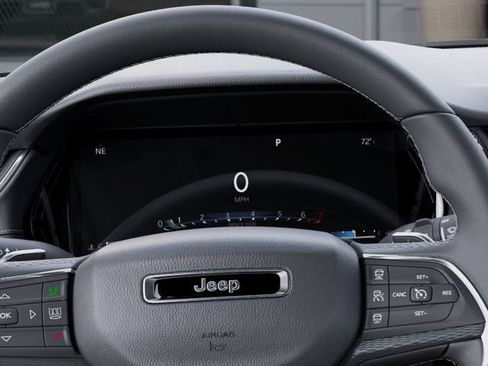 New 2026 Jeep Grand Cherokee Laredo AWD/4WD image 17