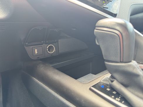 Used 2023 Toyota Camry SE FWD image 25