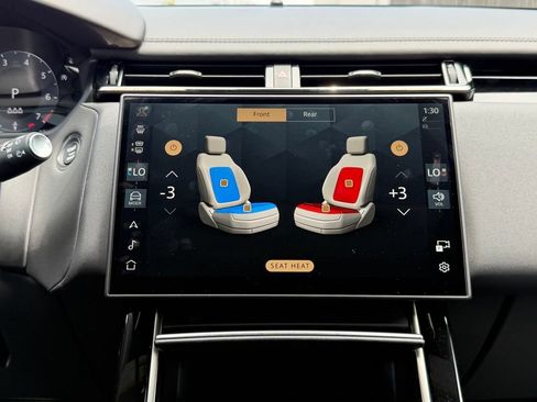 Certified 2026 Land Rover Range Rover Velar Dynamic SE AWD/4WD image 25