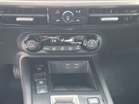 New 2026 Nissan Kicks SV image 15