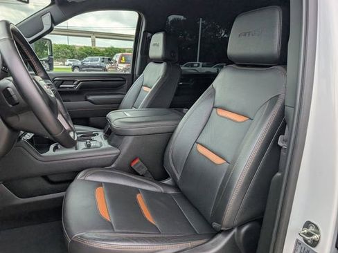 Certified 2024 GMC Sierra 2500 AT4 w/ AT4 Preferred Package image 24