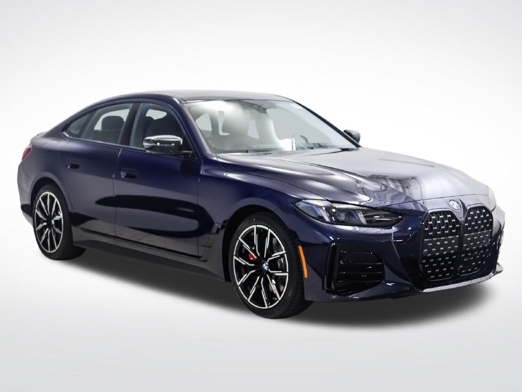 Used 2026 BMW 430i xDrive w/ M Sport Package AWD/4WD image 7
