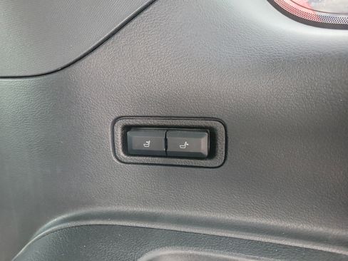 Used 2022 Ford Expedition Timberline image 29