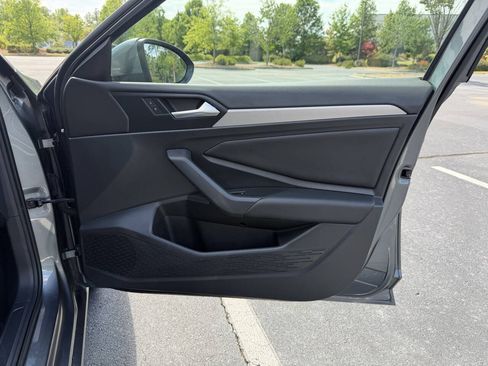Used 2019 Volkswagen Jetta S w/ Driver Assistance Package FWD image 17