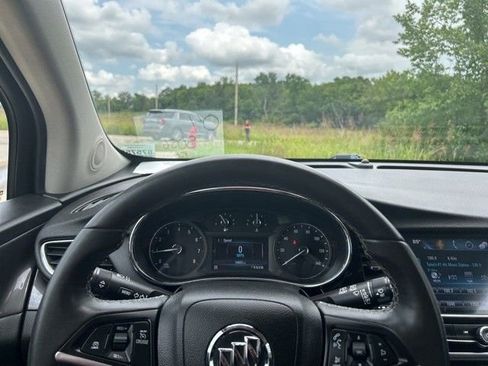 Used 2018 Buick Encore Sport Touring AWD/4WD image 14