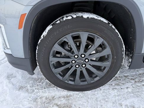 Used 2023 Chevrolet Traverse RS w/ LPO, Floor Liner Package image 9