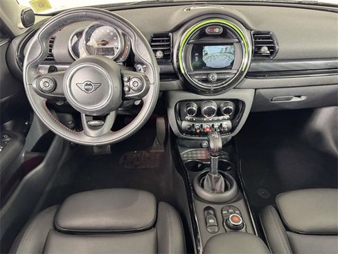 Used 2019 MINI Cooper Clubman S w/ Premium Package image 5