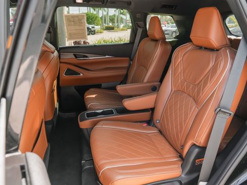 Used 2025 INFINITI QX60 Autograph w/ Cargo Package image 32