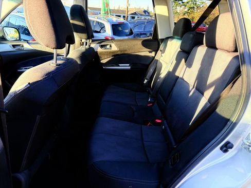 Used 2010 Subaru Forester 2.5X Premium image 9