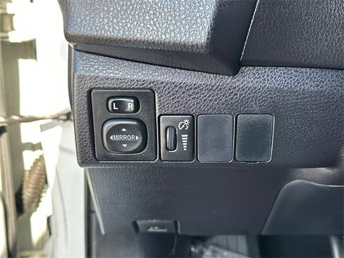 Used 2016 Toyota Corolla S image 17