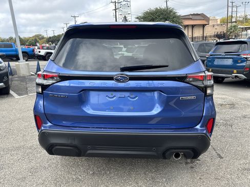 New 2026 Subaru Forester Touring image 4