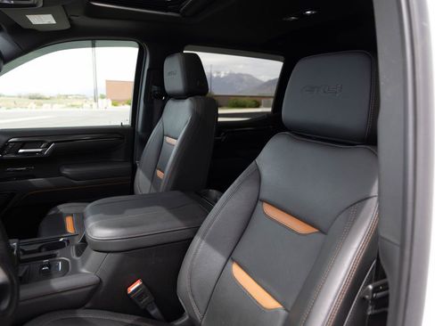 Used 2025 GMC Sierra 1500 AT4 w/ Technology Package image 20