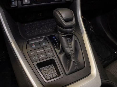 Certified 2024 Toyota RAV4 XLE image 15