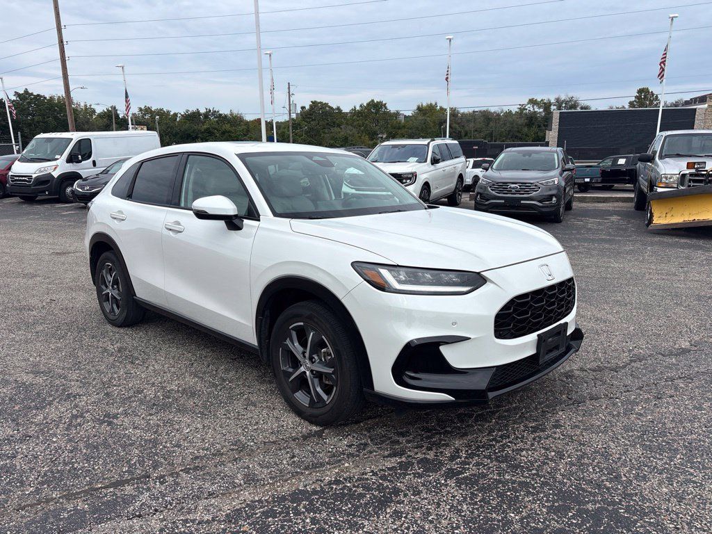 Used 2024 Honda HR-V EX-L image 1