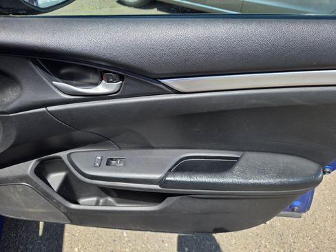 Used 2019 Honda Civic Sport image 14