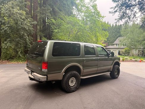 Used 2000 Ford Excursion Limited AWD/4WD image 17