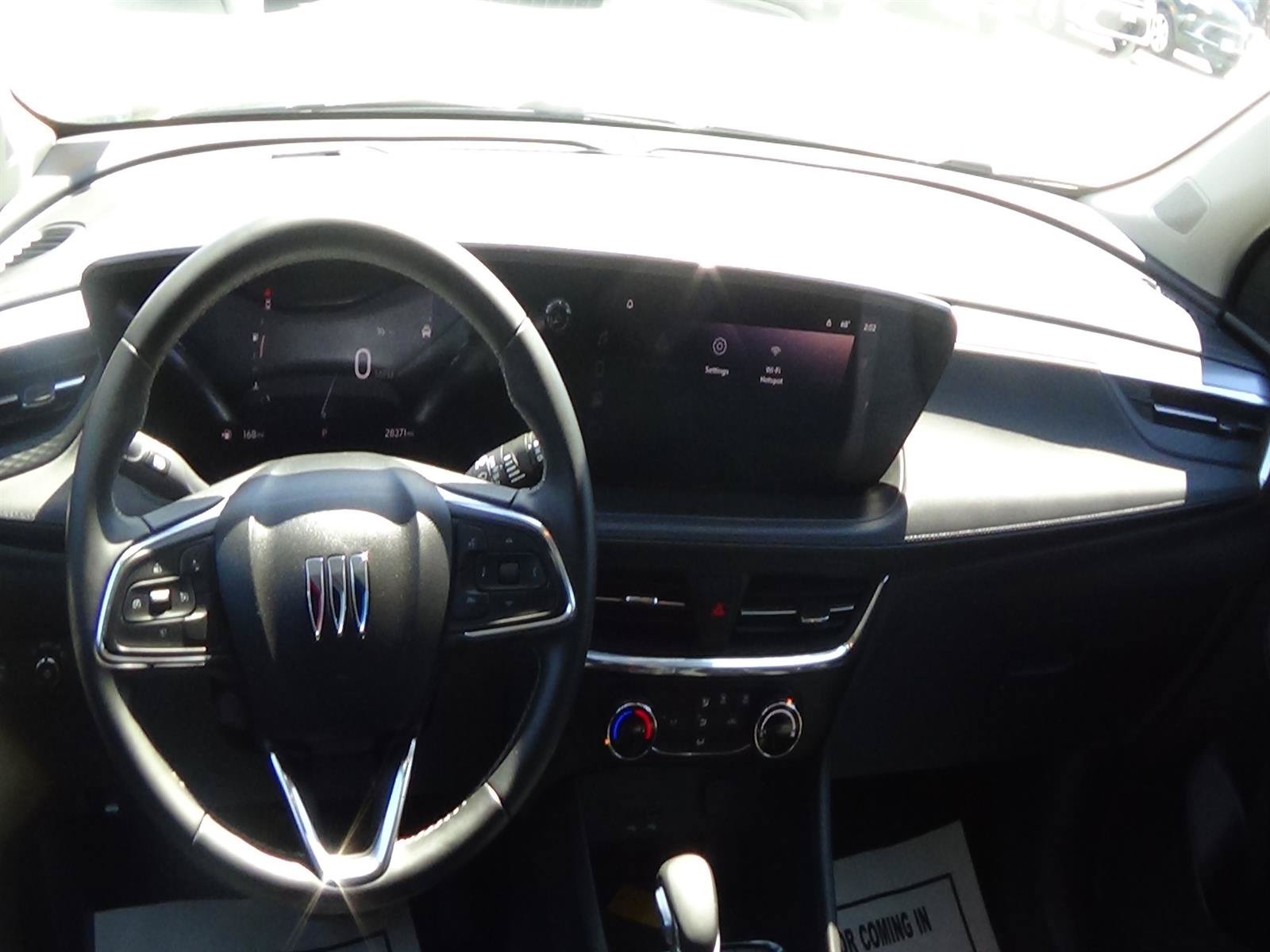Used 2025 Buick Encore GX Preferred FWD image 13