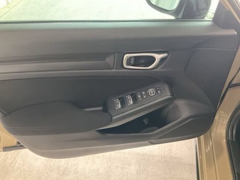 Certified 2025 Honda Civic Sport image 4