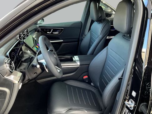 Used 2026 Mercedes-Benz GLC 300 image 17