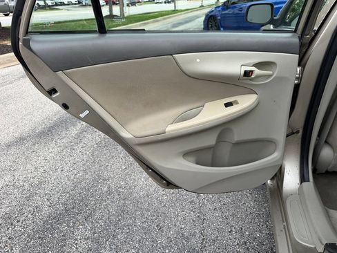 Used 2009 Toyota Corolla FWD image 27