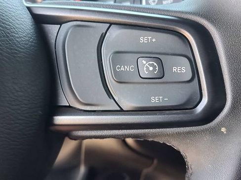 Used 2023 Jeep Wrangler Unlimited Sport AWD/4WD image 20