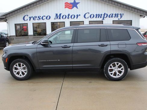 Used 2021 Jeep Grand Cherokee L Limited image 11